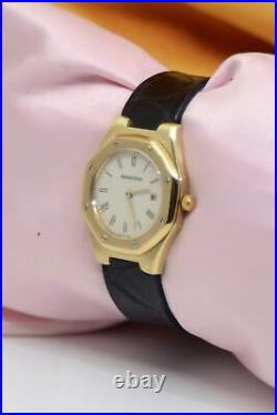 Audemars Piguet Royal Oak 18K Yellow Gold watch withdate
