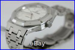 Audemars Piguet Royal Oak 37mm Automatic Watch 15450 15450ST. OO. 1256ST. 01. A