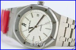 Audemars Piguet Royal Oak 39mm Automatic Watch 15300 15300ST. OO. 1220ST. 03