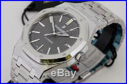 Audemars Piguet Royal Oak 41mm Grey Dial Watch 15400 15400ST. OO. 1220ST. 04 UNWORN