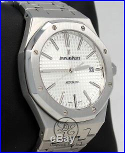 Audemars Piguet Royal Oak 41mm Silver Dial Watch 15400ST. OO. 1220ST. 02 MINT