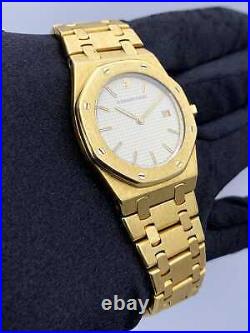 Audemars Piguet Royal Oak Cream Dial 18K Yellow Gold Ladies Watch