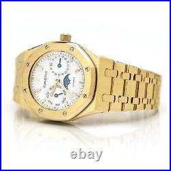 Audemars Piguet Royal Oak Day Date Moonphase Wristwatch 25594BA. O. 0789BA. 04 Gold