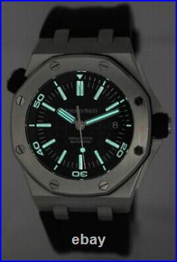 Audemars Piguet Royal Oak Offshore Steel Diver Black Dial 42mm Watch B/P 15703ST