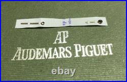Audemars Piguet Royal Oak Ref 14790ST Hour and Minute Hands