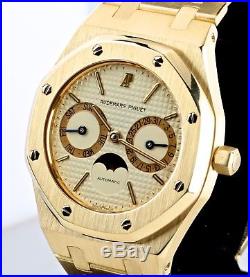 Audemars Piguet Royal Oak Ref. 25594BA. 0.477BA. 01 18K Yellow Gold Wristwatch