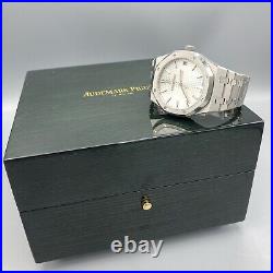 Audemars Piguet Royal Oak Silver Men's Watch 15500ST. OO. 1220ST. 04