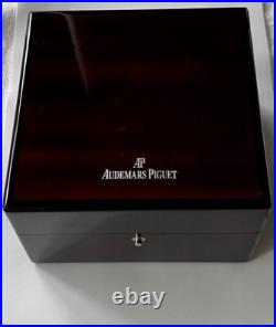 Brand new AP Audemars Piguet Royal Oak USA Chronograph Wood watch box bag