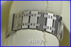 Rare Audemars Piguet Royal Oak 33MM Stainless Steel Quartz No Date Watch 56143